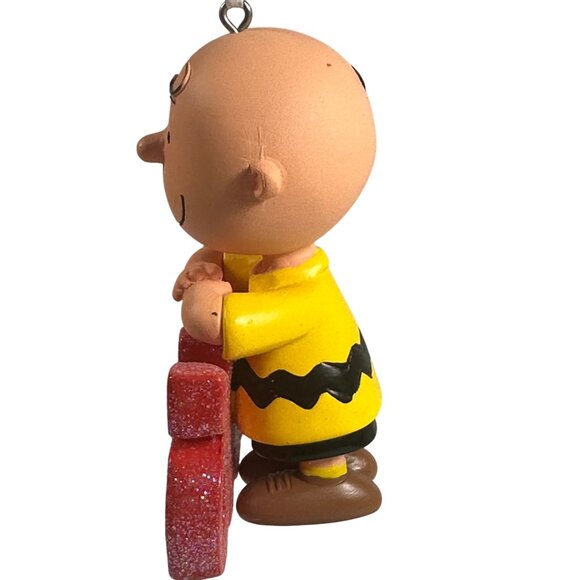 Hallmark 2016 Charlie Brown Peanuts Christmas Ornament W/ Glittered Red Numbers - Picture 2 of 6